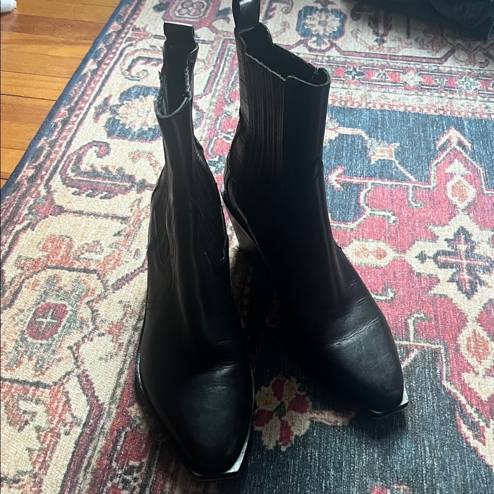 Dolce Vita Senna Western Boots